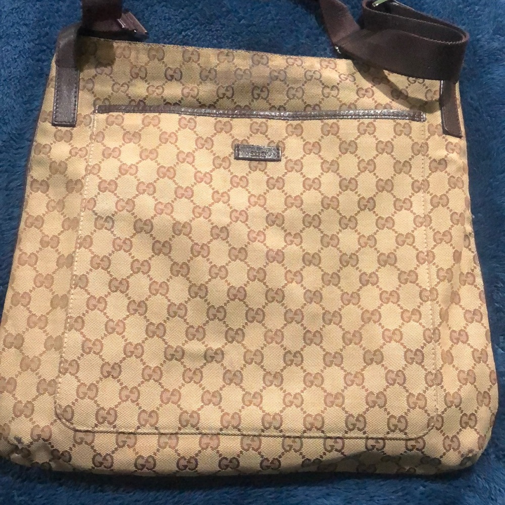 Gucci handbag